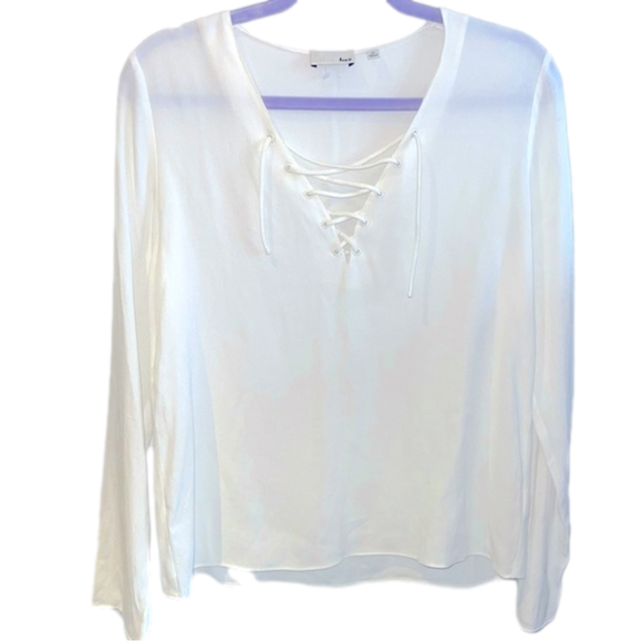 ❣️SOLD❣️Aritzia Wilfred Free White Lace Up Detail Rayon Longsleeve Blouse - Picture 3 of 7